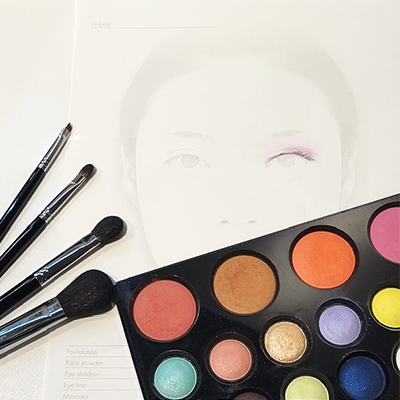 メイクアドバイスシートとコスメ